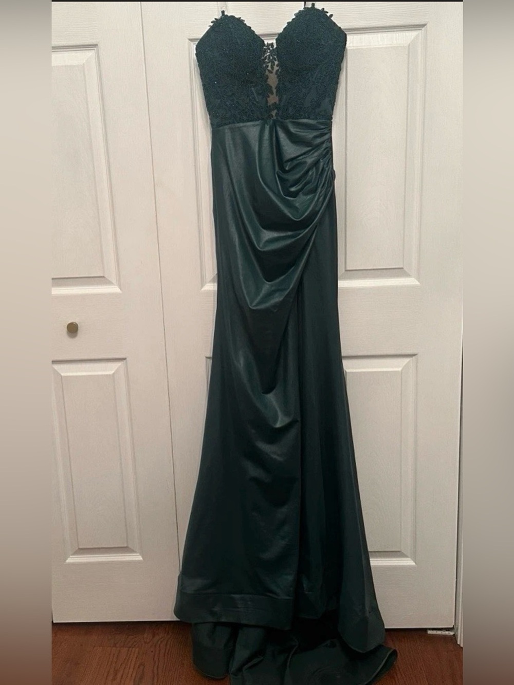 Jovani 43267 Hunter Green Strapless Lace Bodice Satin Draped Prom Dress 00